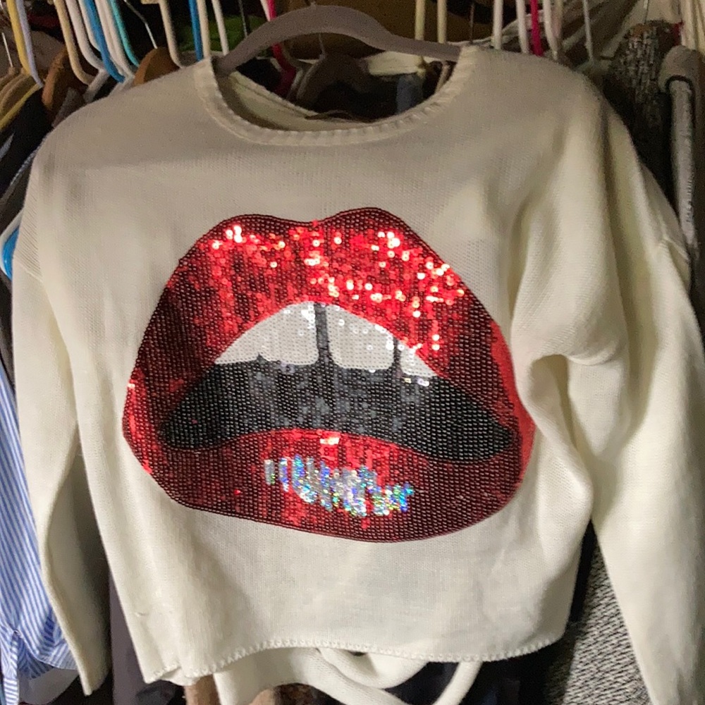Sweater with Sequin Lips/Mouth and Slits in Back